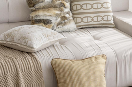 Matalinong Pagtutugma ng mga Throw Pillow at Blanket: I-unlock ang Code sa isang Layered Bedroom Aesthetic
