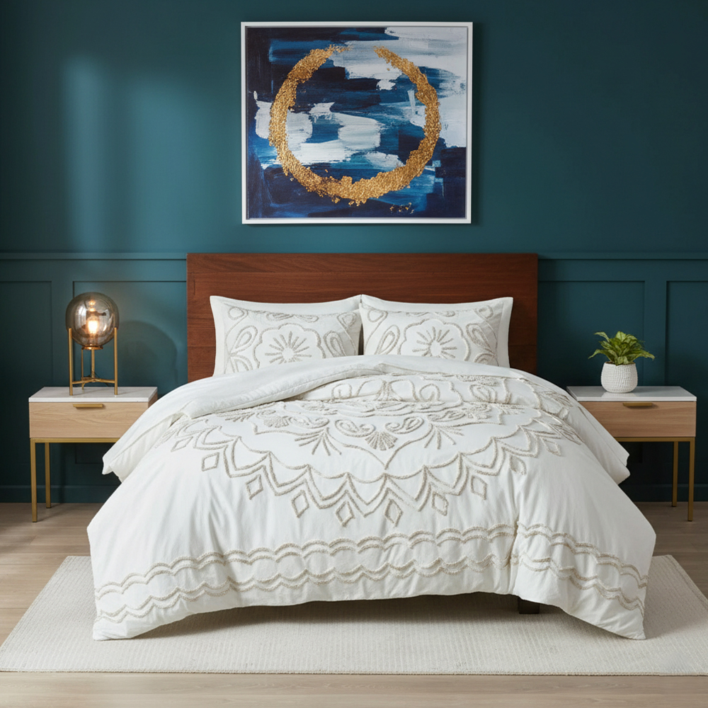 Soraya MedallionTufed Chenille Embroidery Duvet Cover Quilt Cover Set Bedding Set